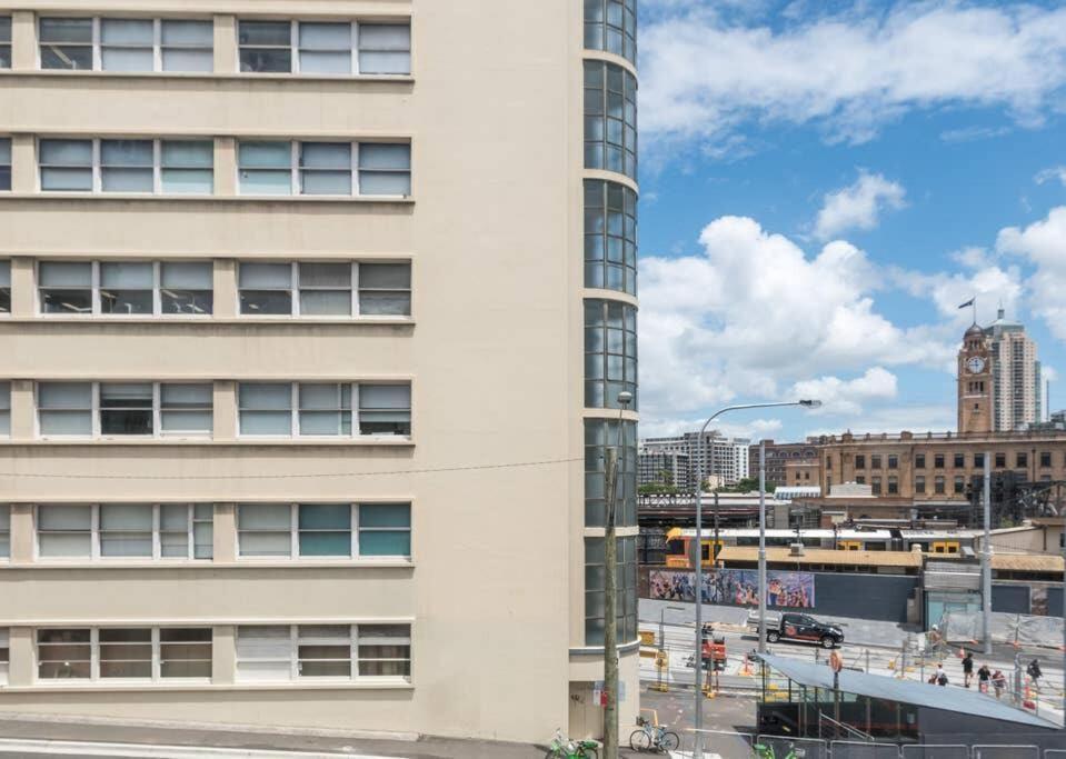 Guest house Comfy Triple - Ac - Centrally Located Of Sydnear- Station Town Hall Icc Darling Harbour Uts Usyd - Shared Bathroom Sydney